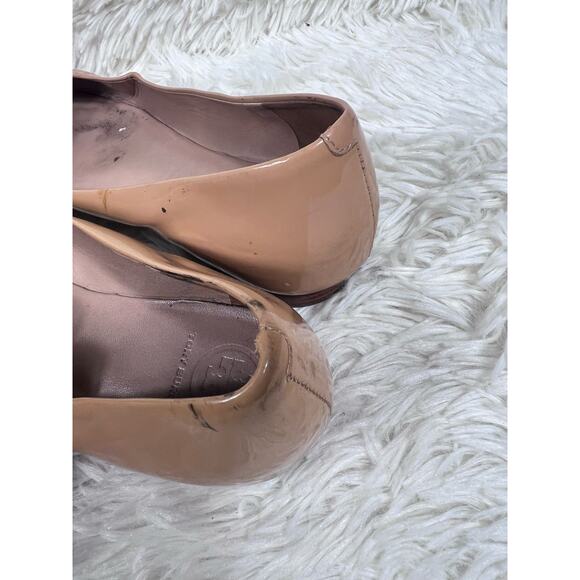 Tory Burch Raleigh Leather Ballet Flats Gold Logo Womens Size 9.5M Beige - Picture 10 of 13